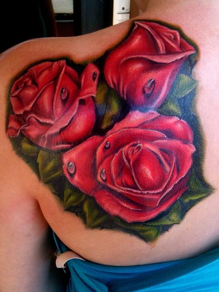 Big Gus - realistic color rose tattoo, Big Gus Art Junkies Tattoo